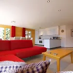 Bella Vista 8 *